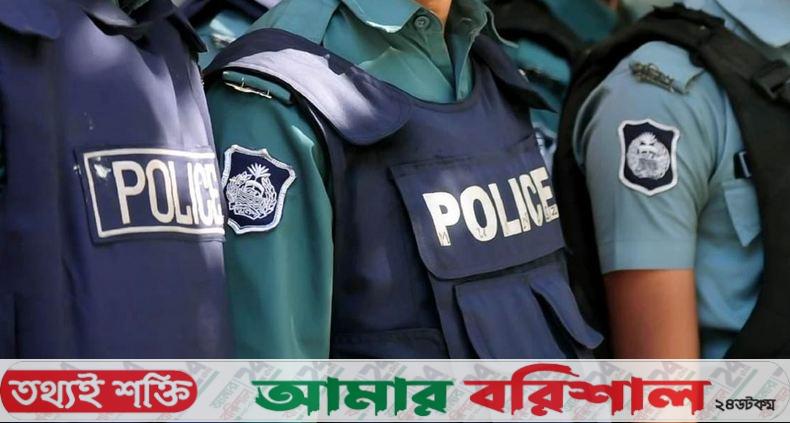 পলাতক তিন পুলিশ কর্মকর্তা চাকরিচ্যুত