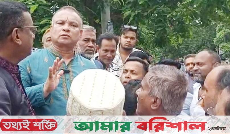 ঝালকাঠির গুরুধামে নদীভাঙন এলাকা পরিদর্শনে ড. জিয়াউদ্দিন হায়দার